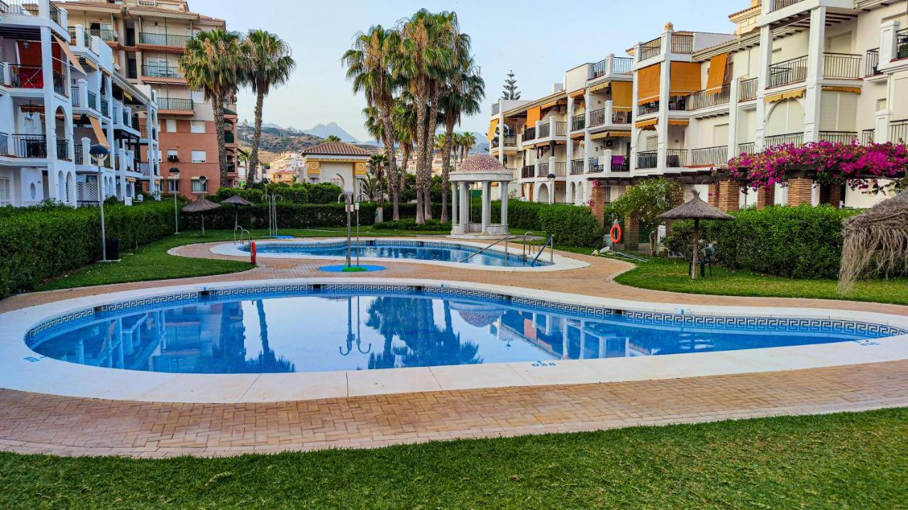 Laguna Beach Costasol - Alojamientos La Torre Torrox Exteriör bild